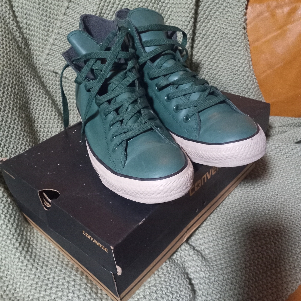 Converse Chuck Taylor Leather High tops